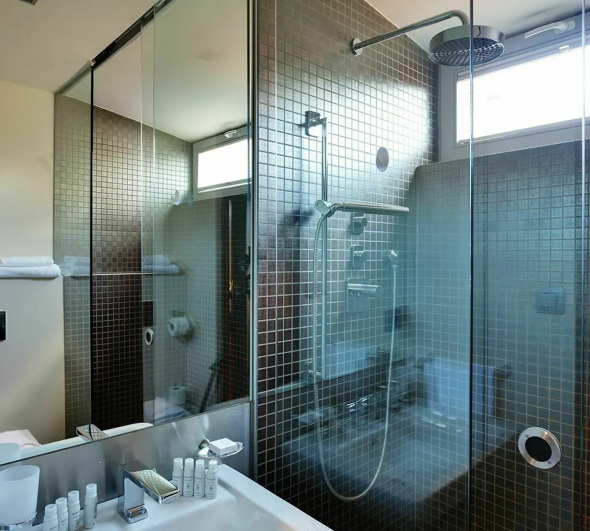 Empirent River Apartments Prag