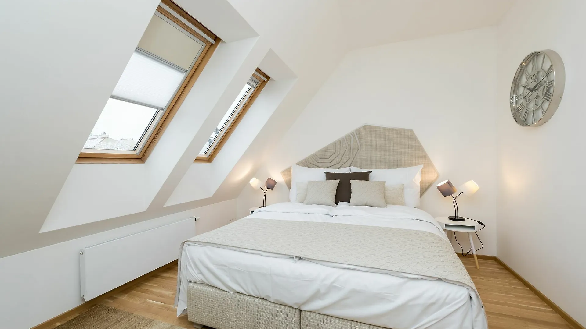 Empirent River Apartments Prag 0*,