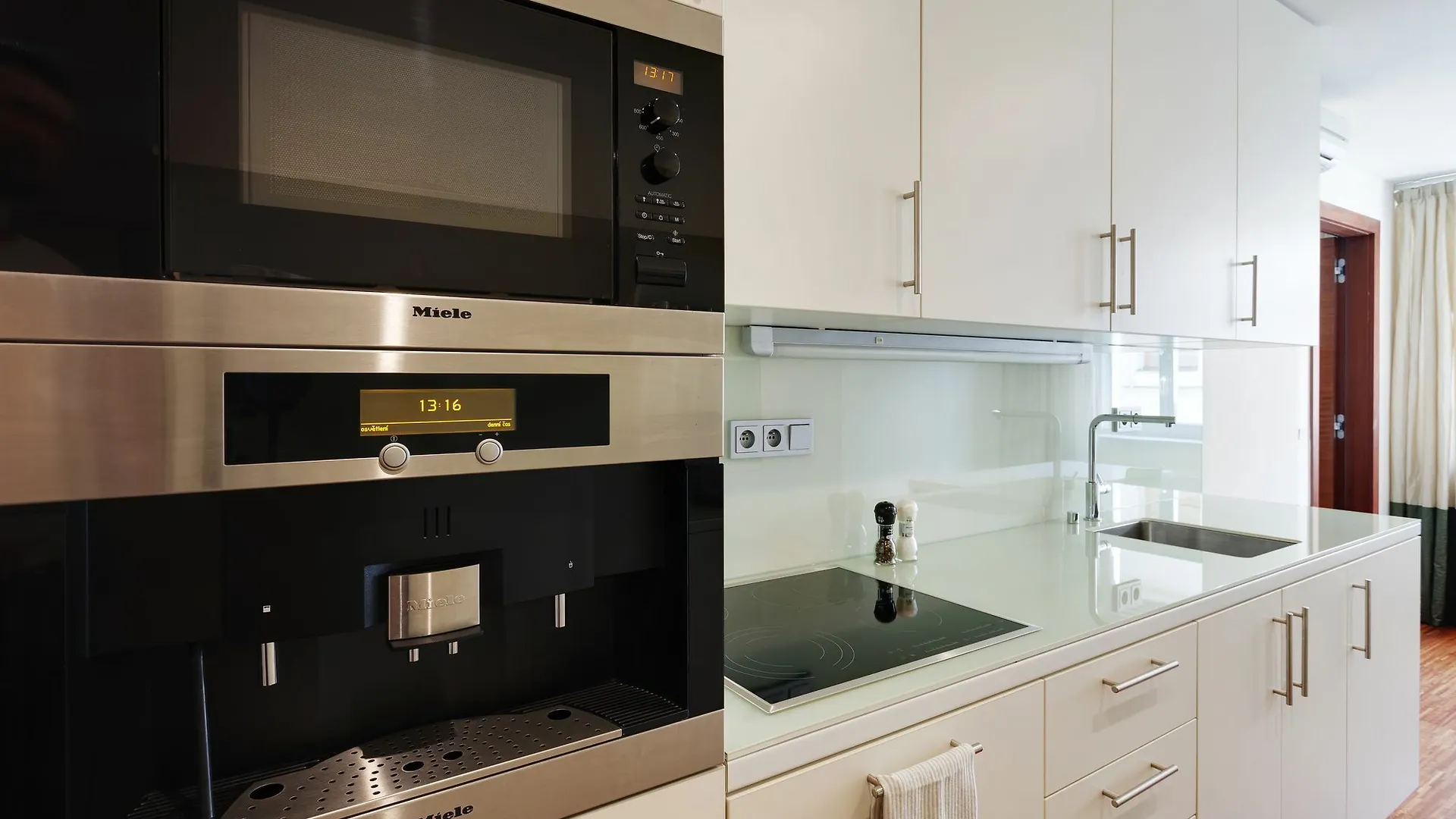 Empirent River Apartments Prag