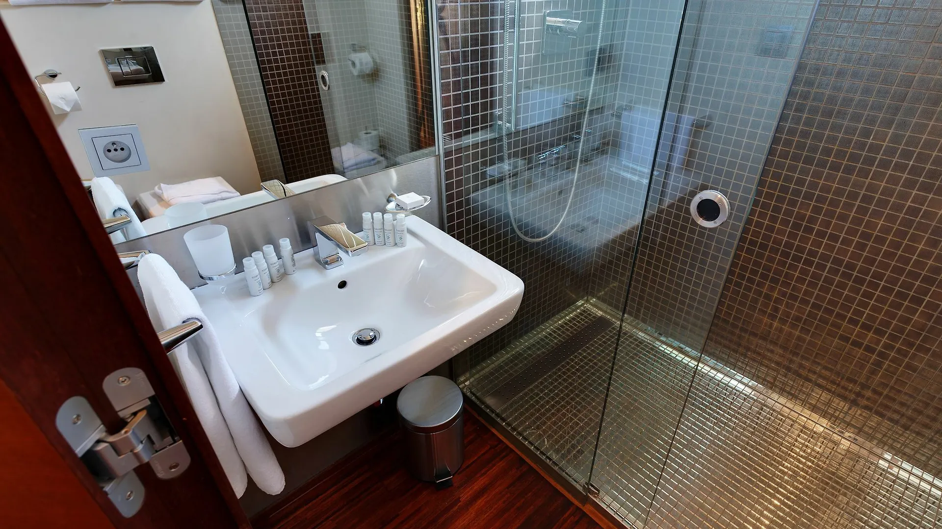 Empirent River Apartments Prag Çek Cumhuriyeti