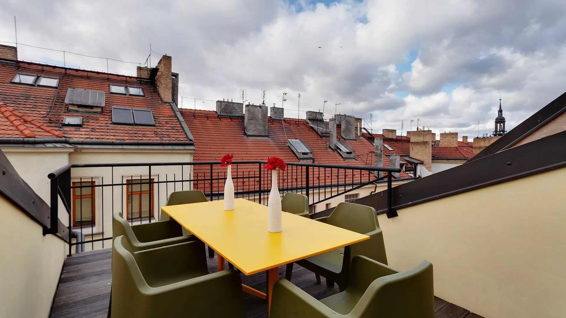 Empirent River Apartments Prag
